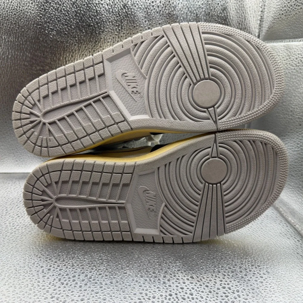 Size 6 Jordan 1 Retro High OG Craft Ivory Mens Grey Black Excellent FB9891-001